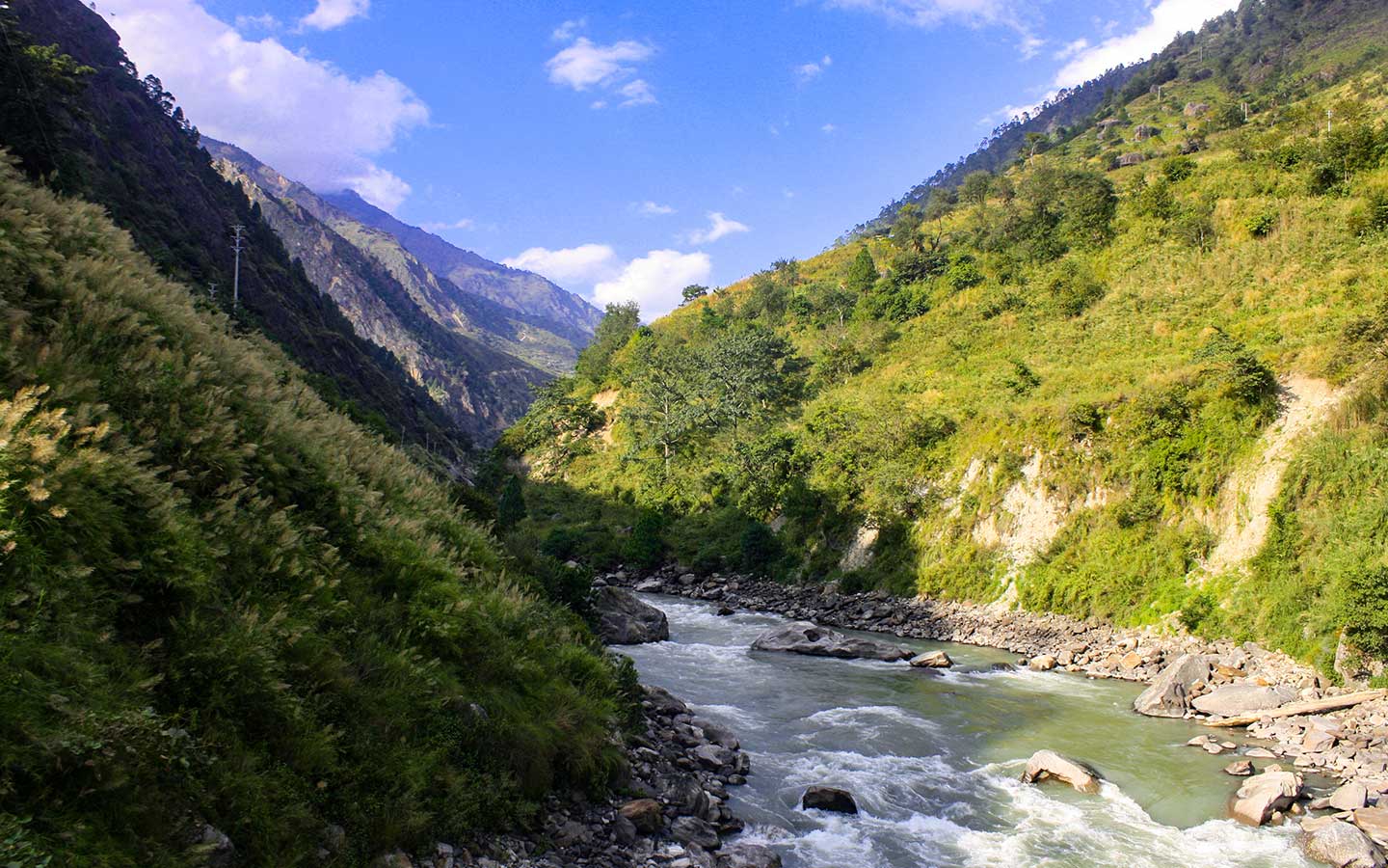 Langtang Gosaikunda Trek Trekking in Nepal in May