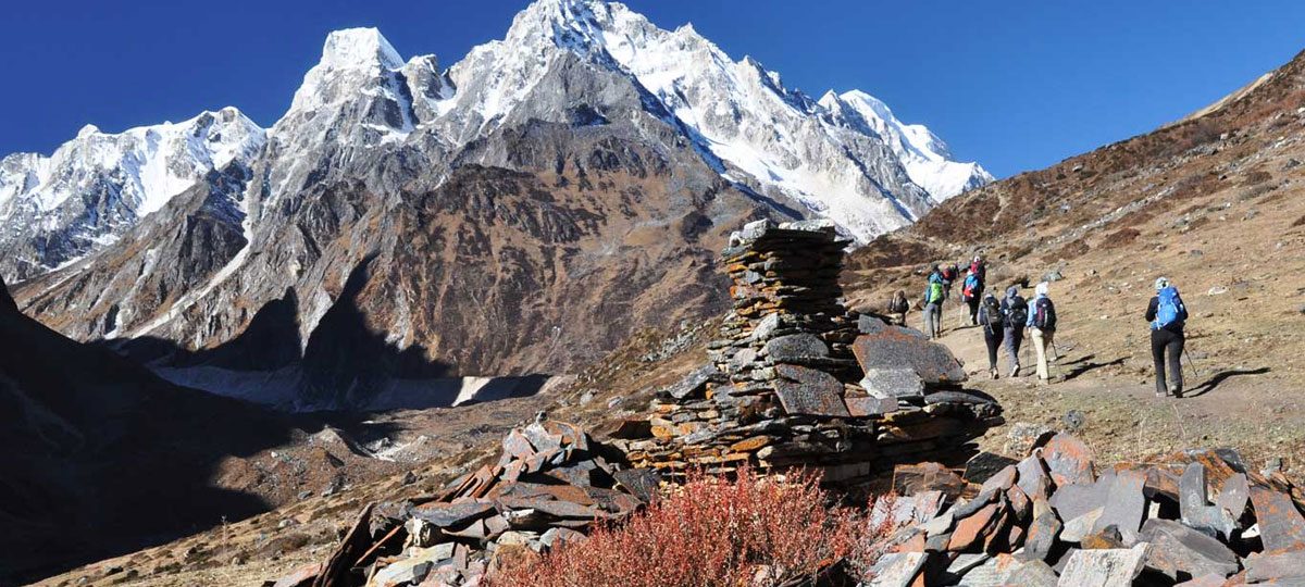 Where is Mount Manaslu Located? Exact location of Mt Manaslu