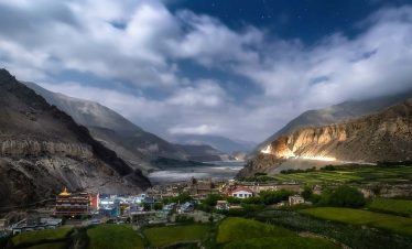 Upper Mustang Jeep tour
