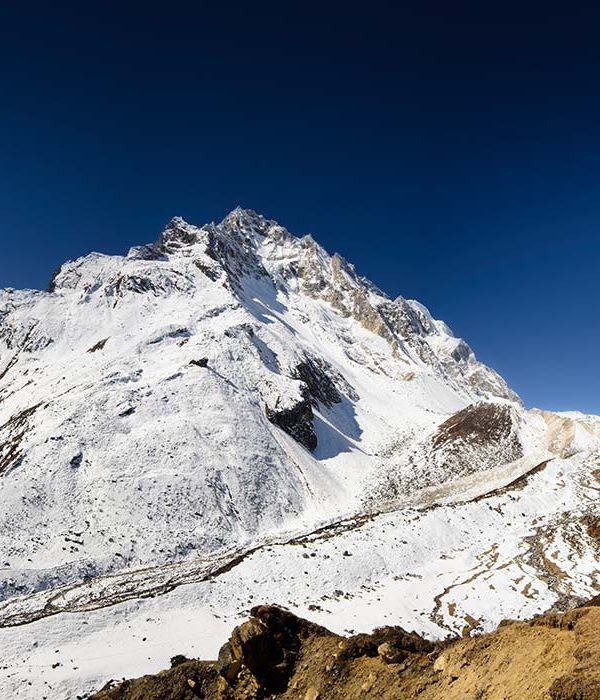 larke pass manaslu circuit nepal