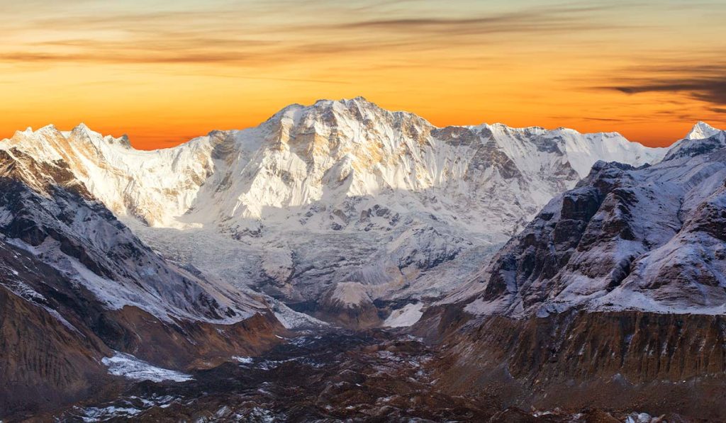 Sunrise view of snow-covered Himalayan peaks near Annapurna