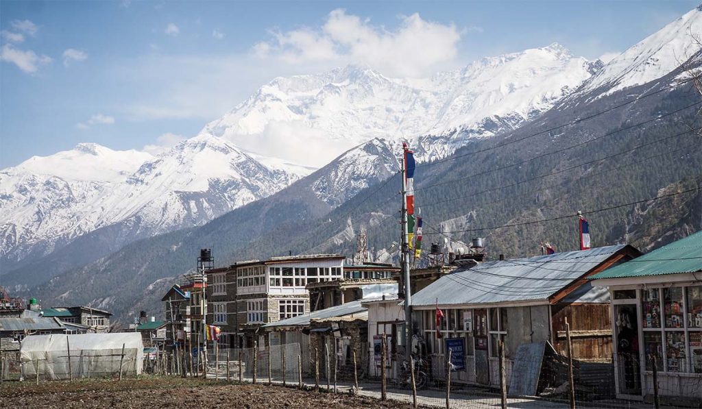annapurna circuit in nepal
