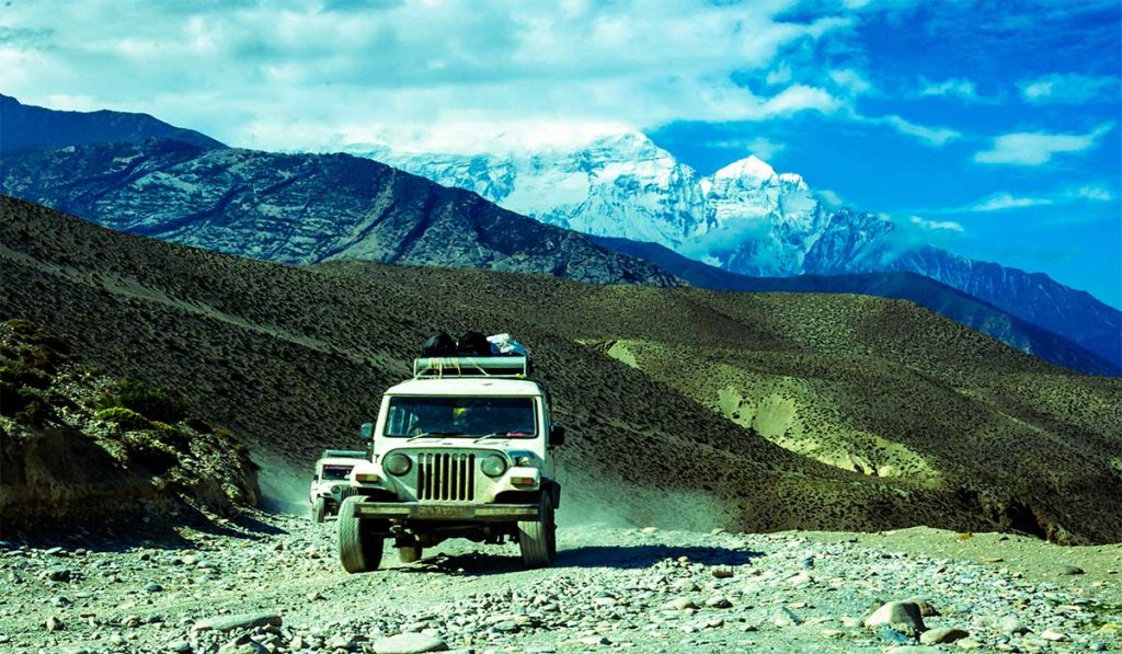 jeep ride on the mountain