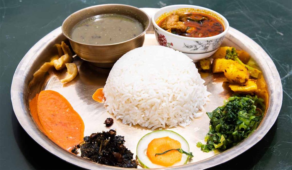 Food And Dining In Teahouses