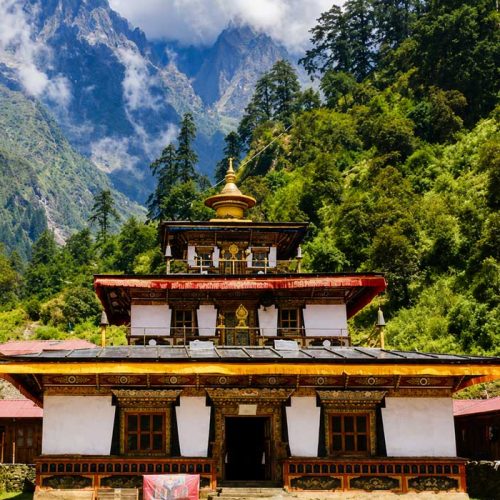 Serang Gompa Manaslu Circuit Trek